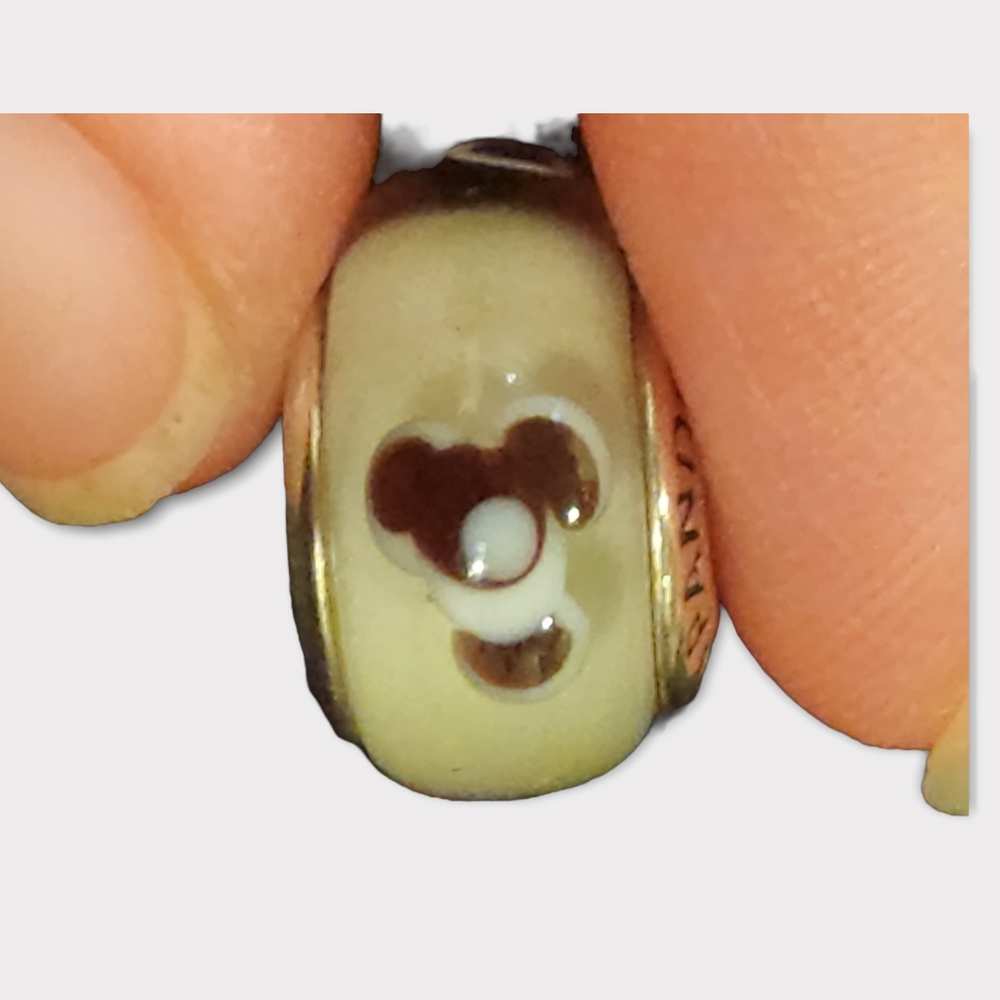 Pandora‎ maurano flower charm